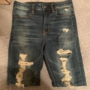 American Eagle Ripped Jeans *NWOT*